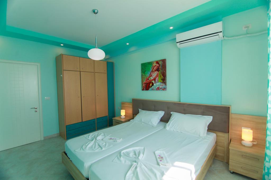 Blue Sea Apartments Sarandë Exterior foto