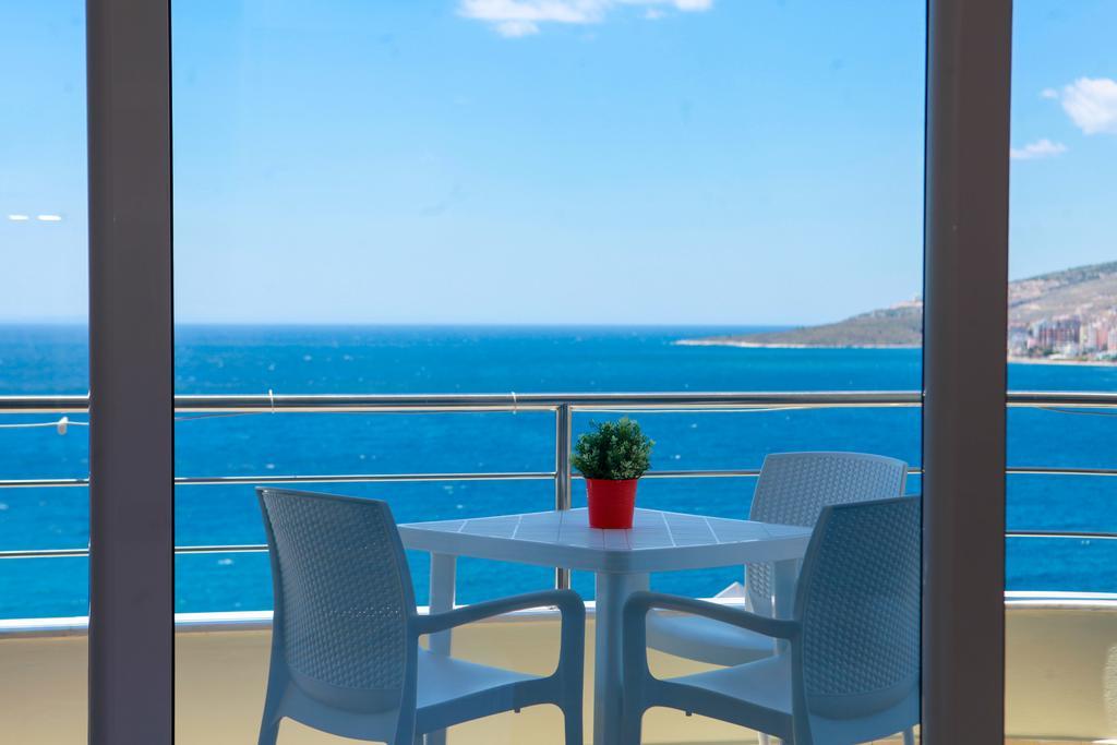 Blue Sea Apartments Sarandë Exterior foto